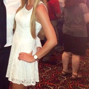 Guess off white/cream lace dress